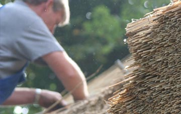 professional Yarrow thatchers